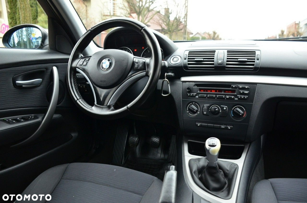 BMW Seria 1 - 28