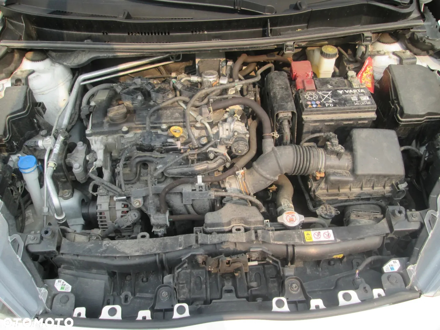 Toyota Yaris 1.5 Comfort - 24