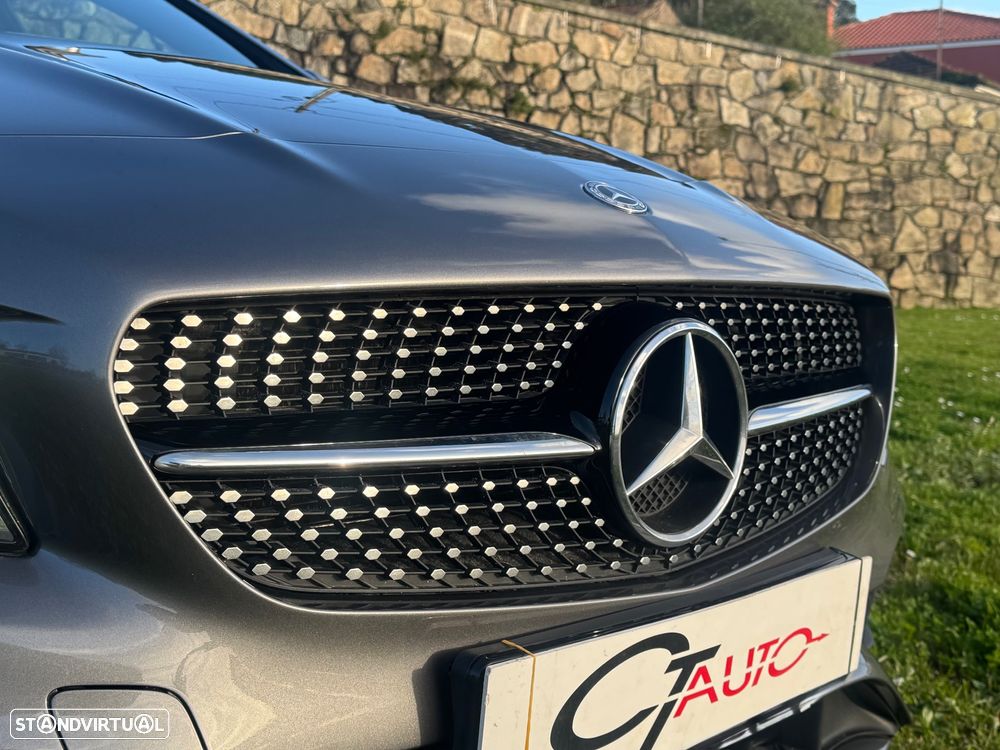 Mercedes-Benz CLA 180 d Shooting Brake AMG Line - 14