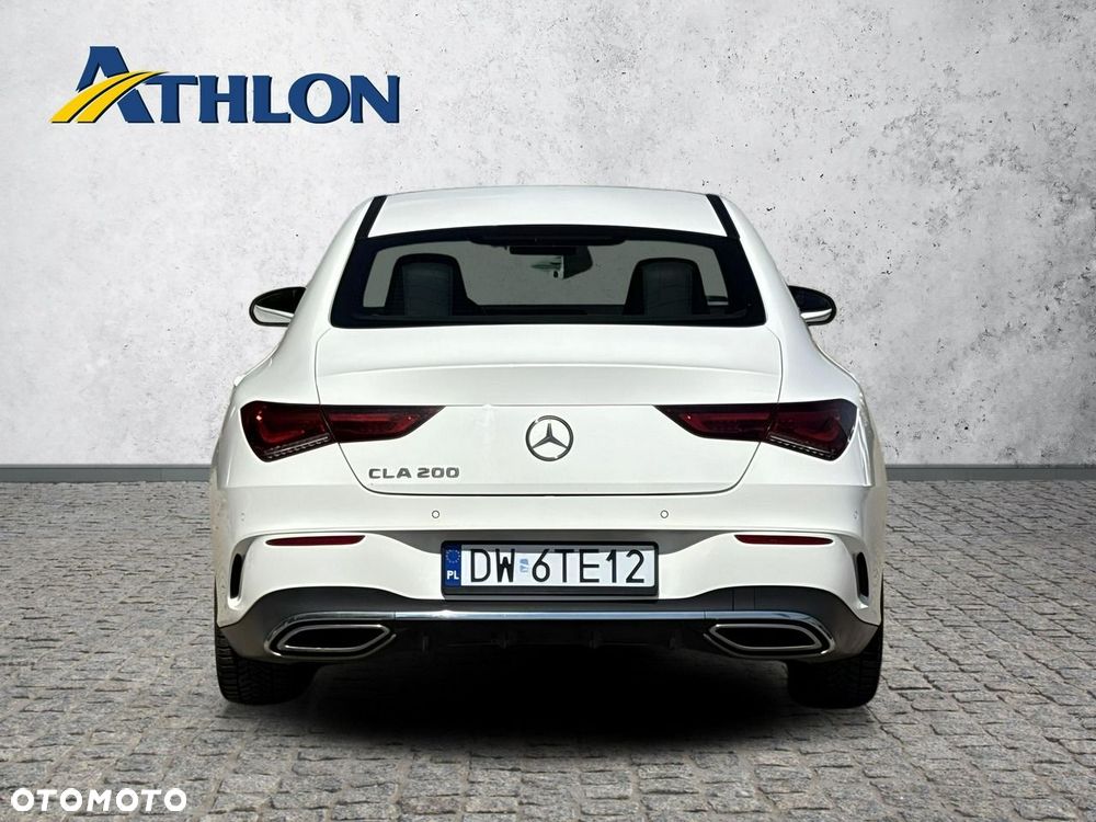 Mercedes-Benz CLA 200 7G-DCT AMG Line - 4