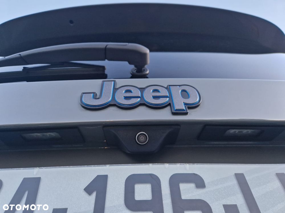 Jeep Renegade - 30