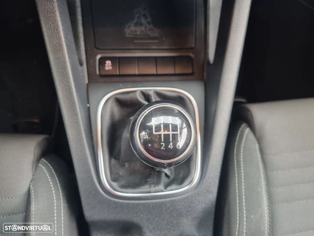 VW Scirocco 2.0 TDI Sport - 32