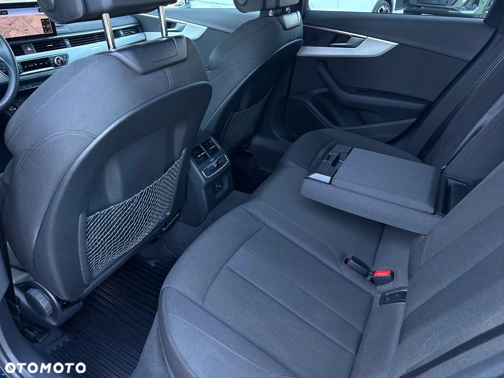 Audi A4 Allroad - 28