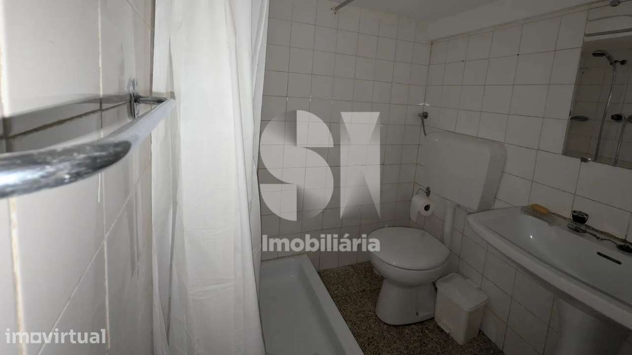 Aconchegante Moradia T2 Trplex Renovada, em Folques - Grande imagem: 5/21