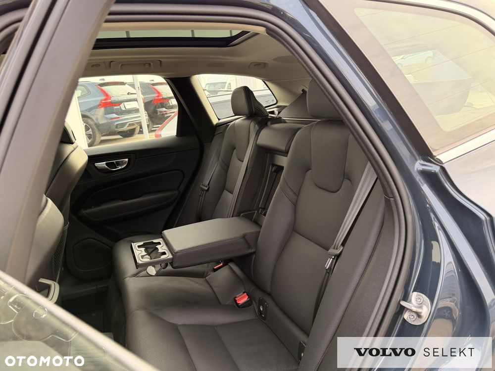 Volvo XC 60 - 24