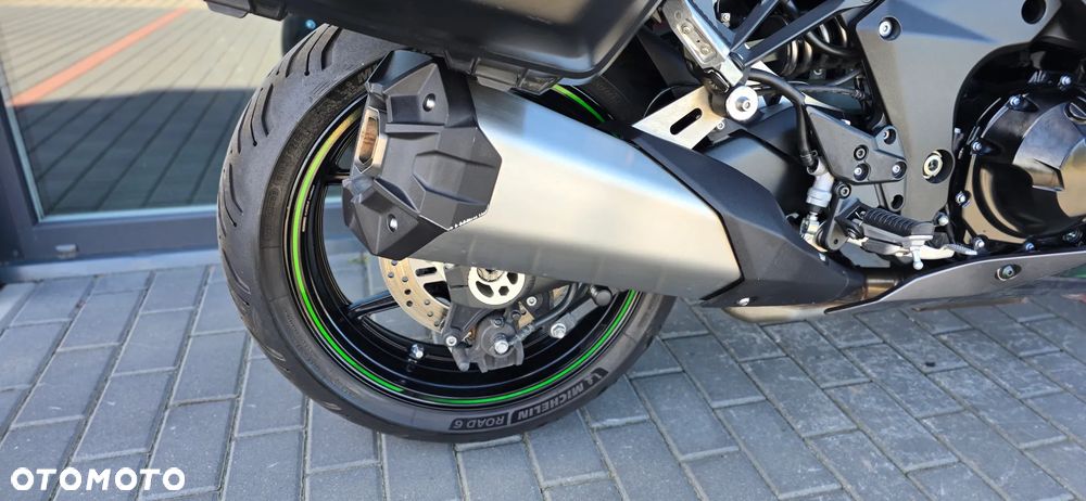 Kawasaki Ninja 1000 SX - 15
