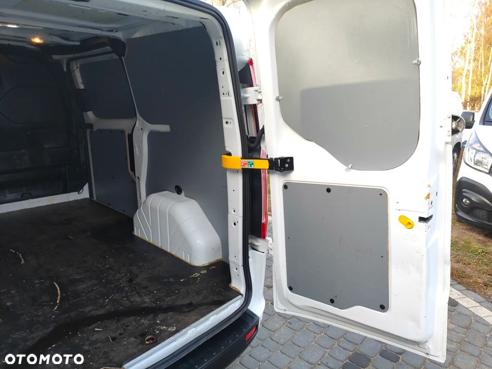 Ford TRANSIT CUSTOM 2020r 2,0 TDCI 130KM L1H1 DUBEL DRZWI EURO 6 LEDY CENA BRUTTO VAT 23% - 27