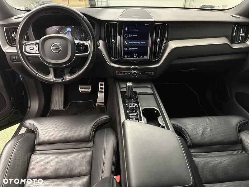 Volvo XC 60 B4 B R-Design - 21