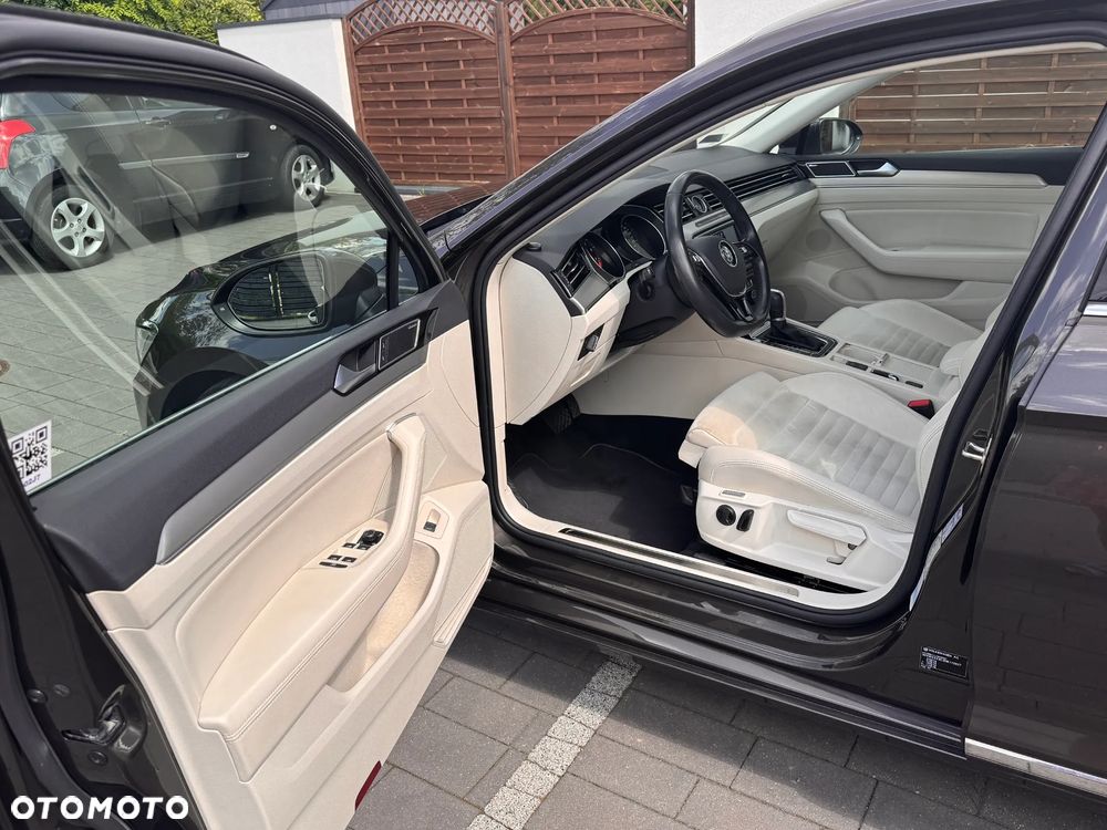 Volkswagen Passat 2.0 TSI BMT Highline DSG - 10