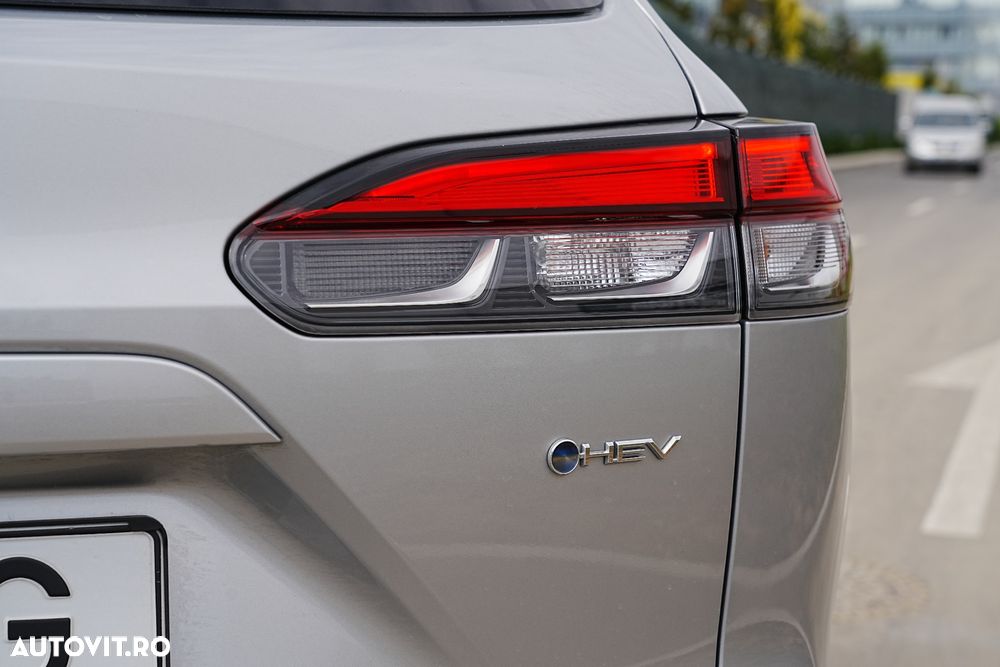 Toyota Corolla Cross - 10