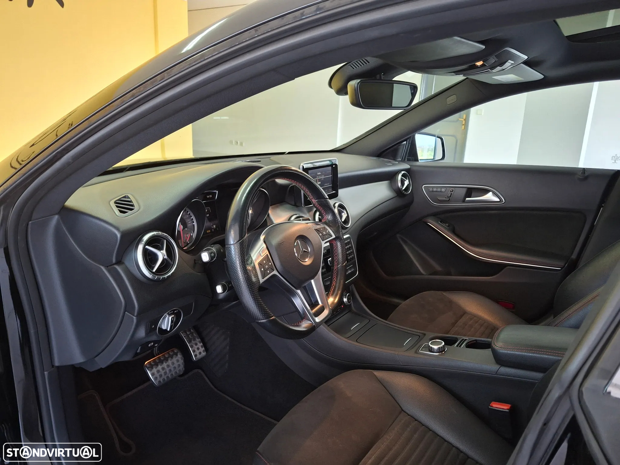 Mercedes-Benz CLA 220 - 7