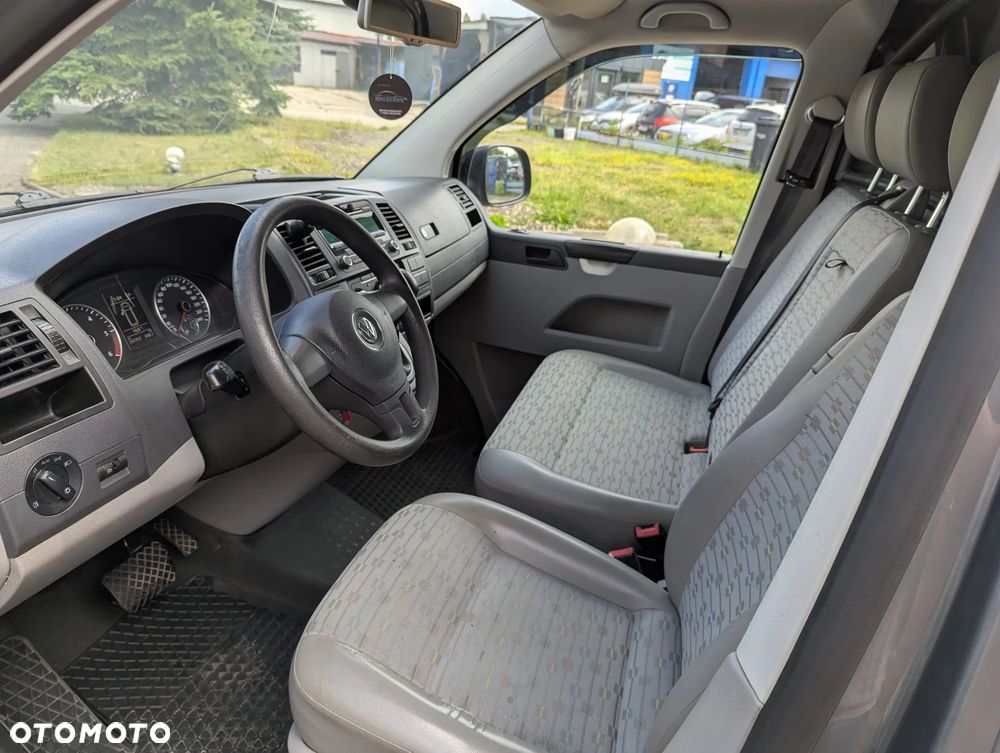 Volkswagen Transporter - 12