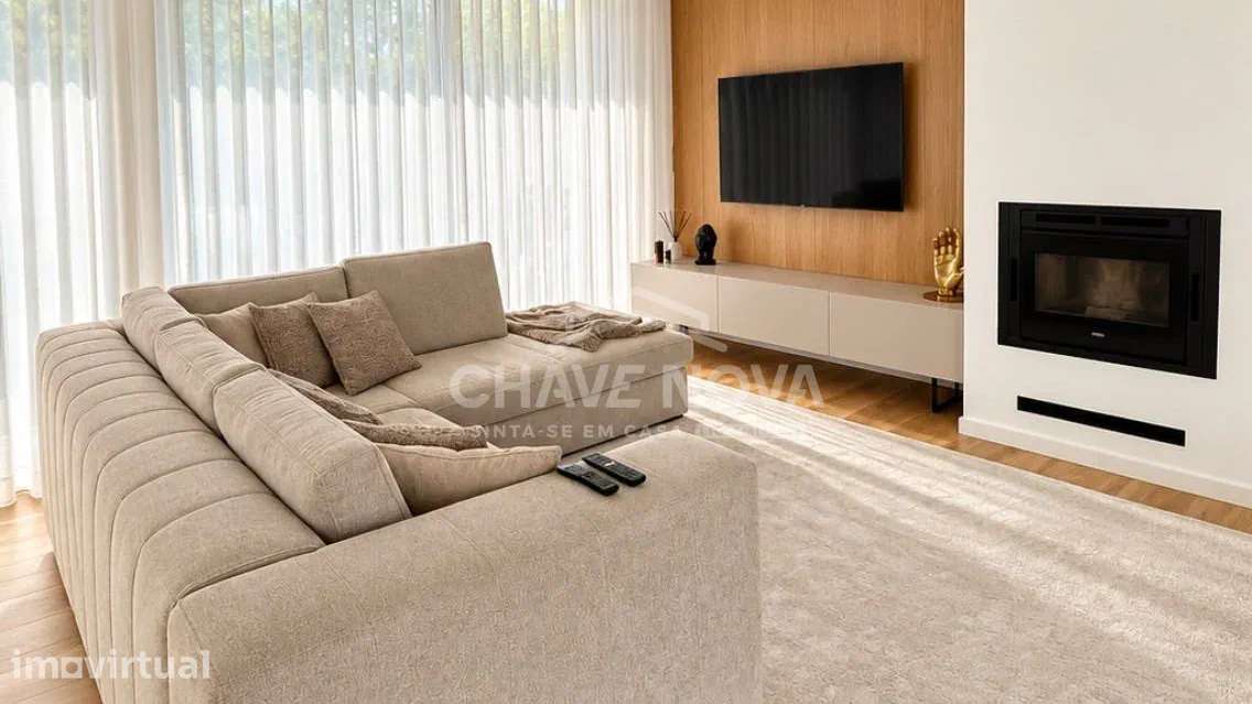 Moradia de Luxo T3 c/ Piscina a 400m da Praia | Lavra Matosinhos - Grande imagem: 3/17
