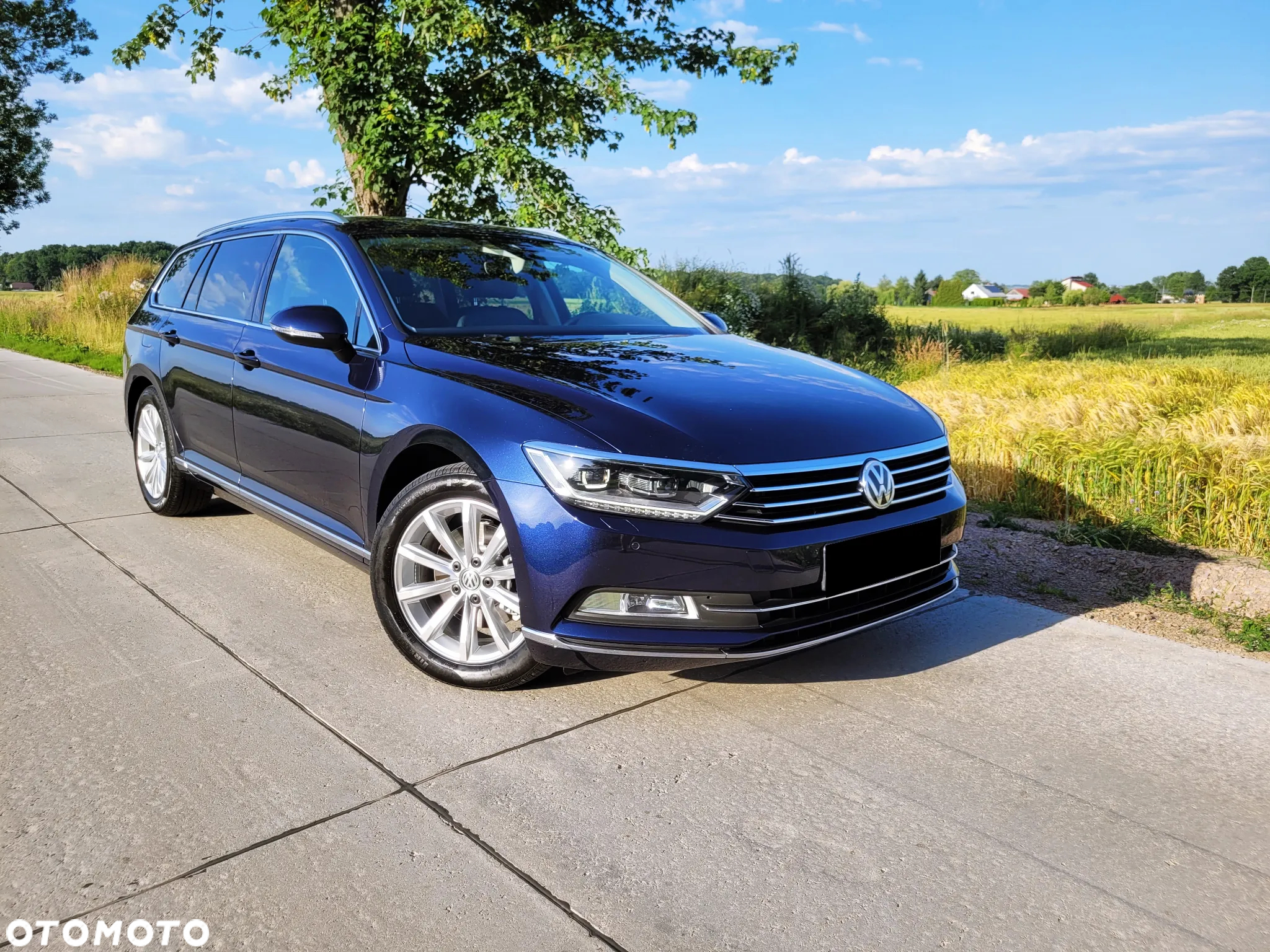 Volkswagen Passat Variant 2.0 TDI (BlueMotion Technology) Highline - 9