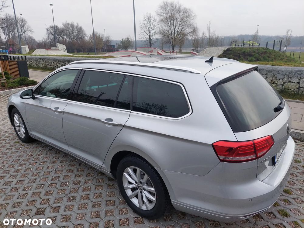 Volkswagen Passat 2.0 TDI BMT Comfortline - 5
