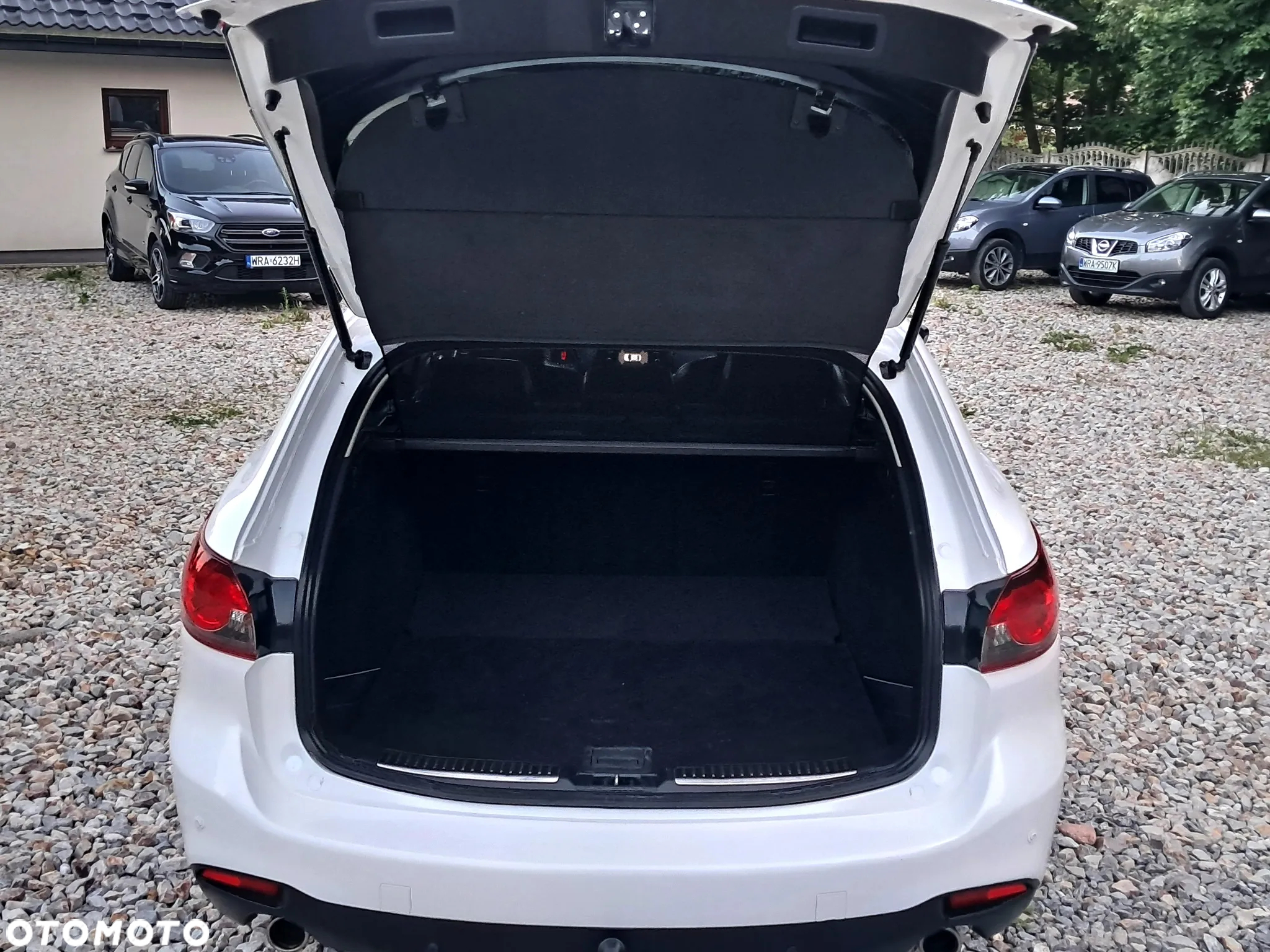 Mazda 6 2.0 Kombi SKYACTIV-G Business-Line - 17