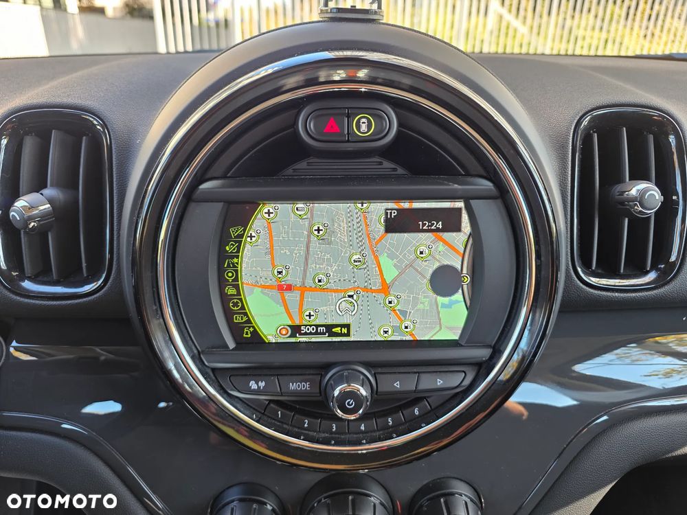 MINI Countryman Cooper D ALL4 - 13