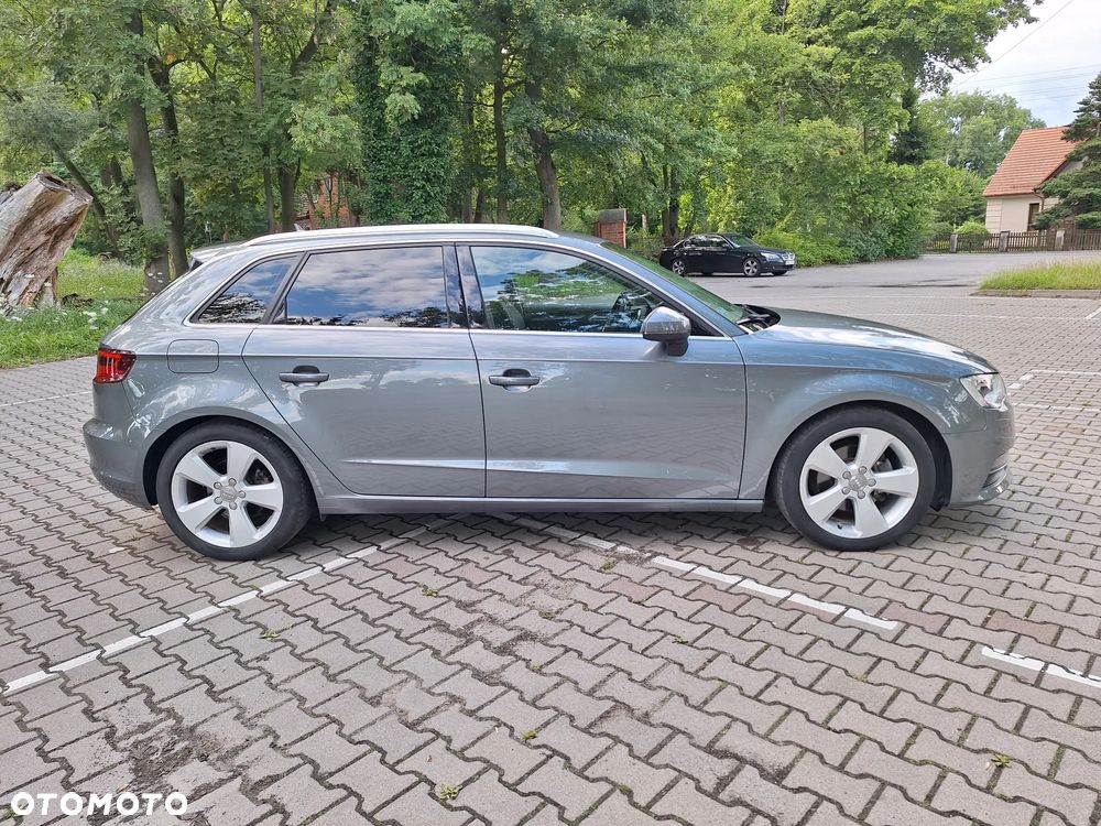 Audi A3 Sportback 2.0 TDI Quattro Ambiente - 5