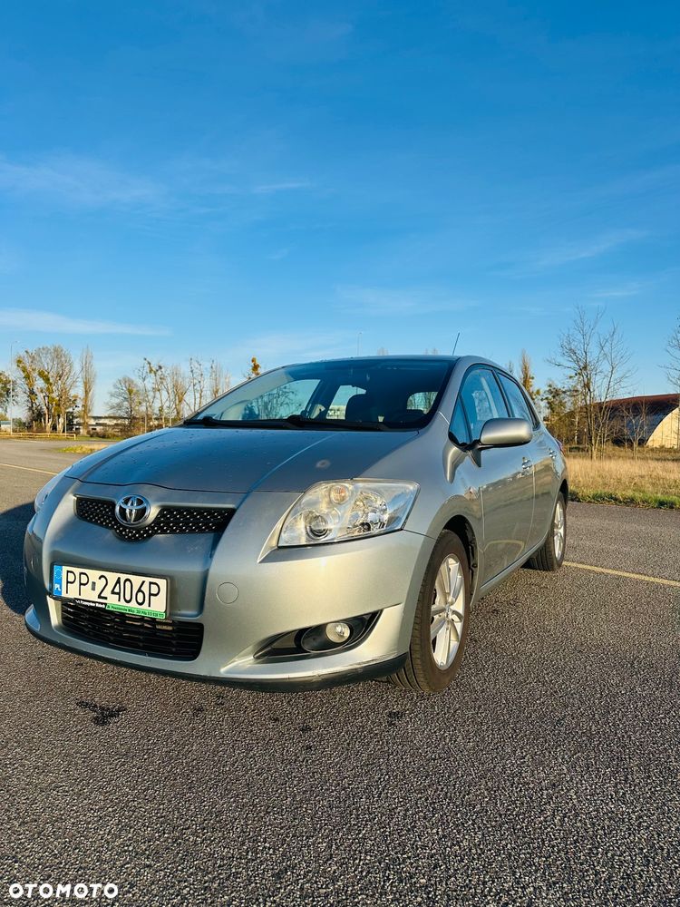 Toyota Auris 1.6 VVT-i Luna - 1