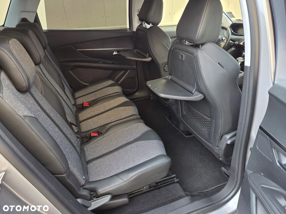 Peugeot 5008 BlueHDI 130 Allure Business-Paket - 18