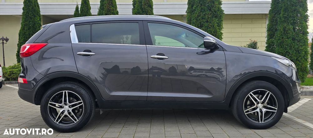 Kia Sportage 2,0 CRDI 2WD Vision - 3