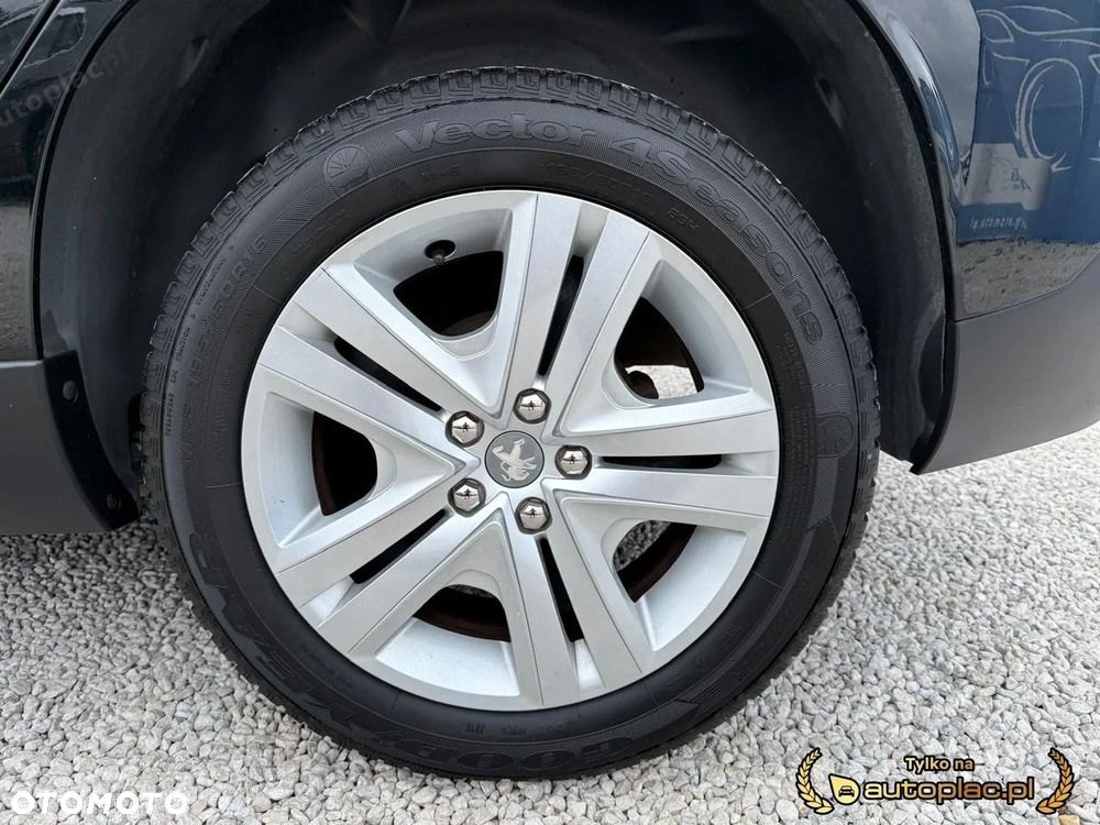 Peugeot 2008 - 11