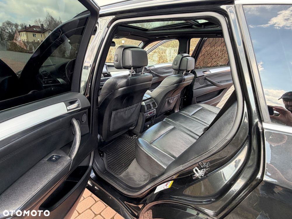 BMW X5 xDrive35d - 22