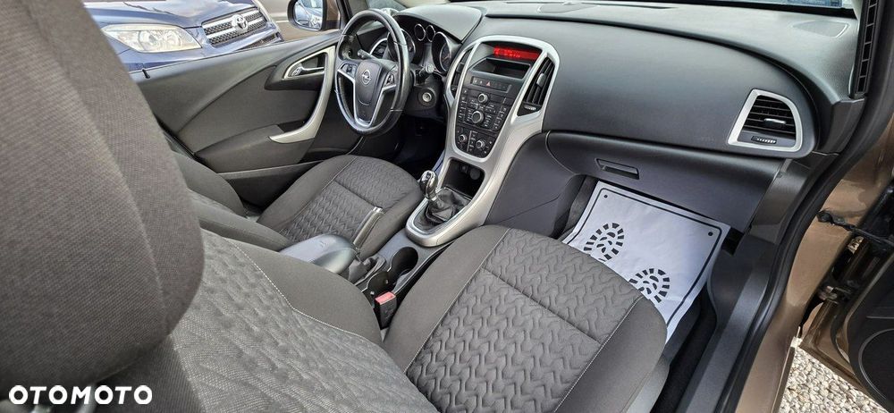 Opel Astra - 20