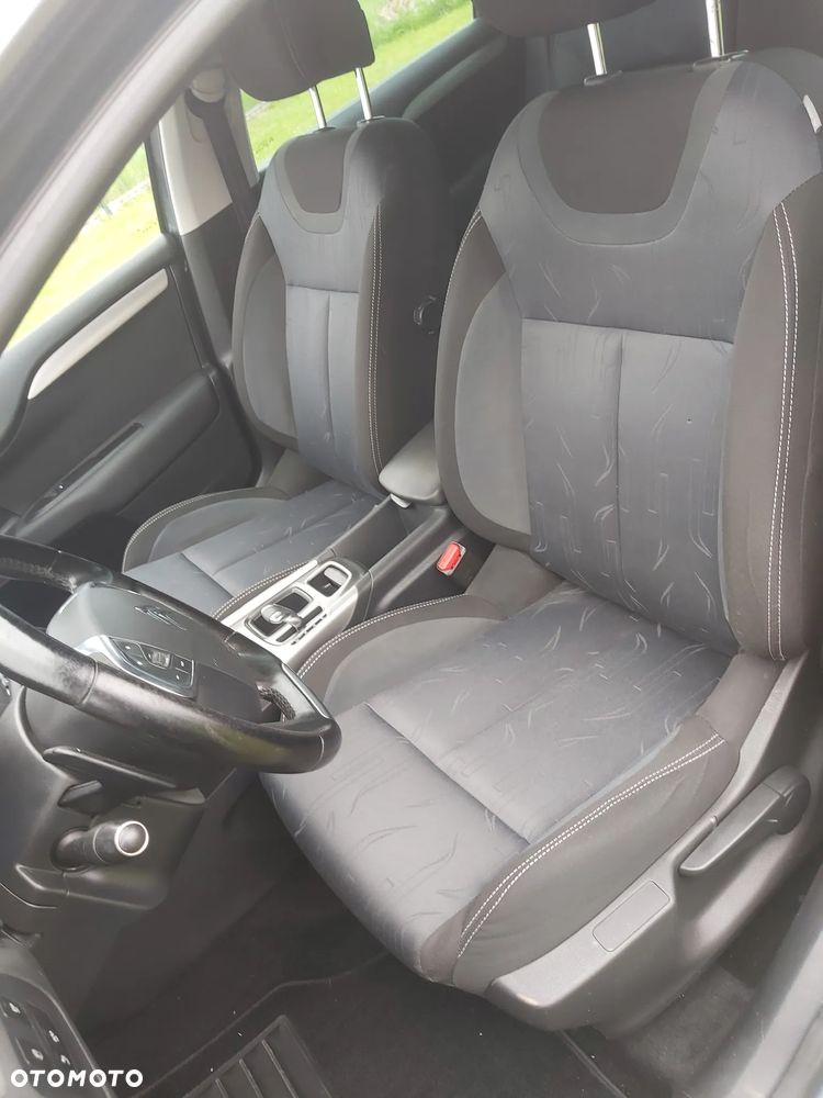 Citroën C4 e-HDi 115 ETG6 Exclusive - 18