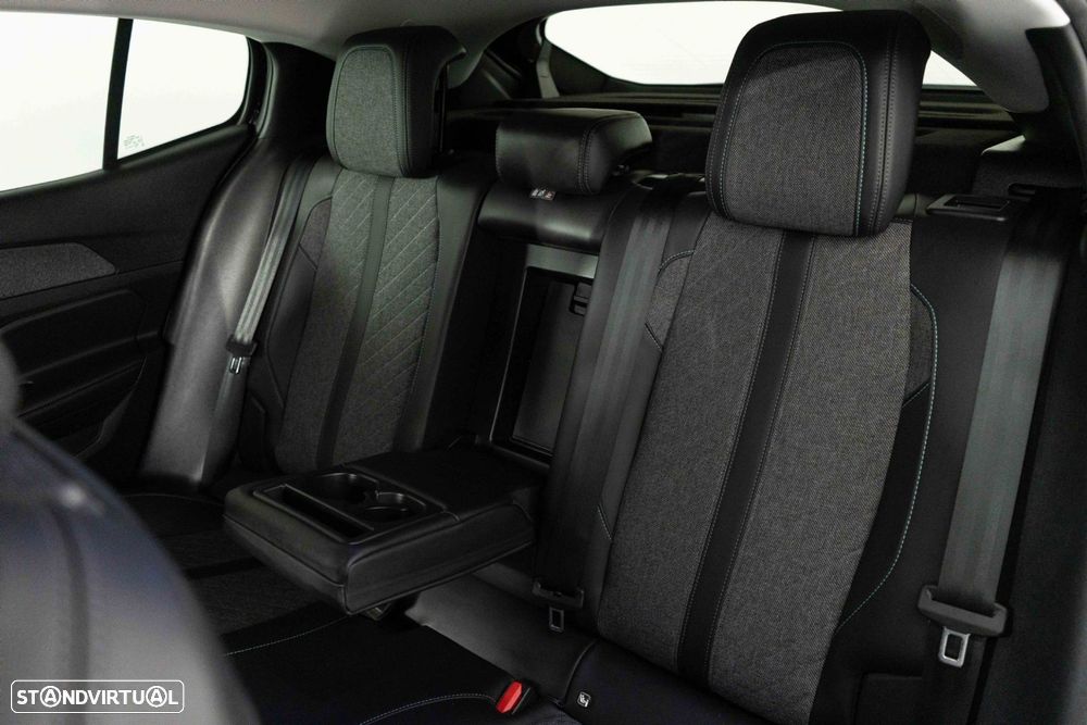 Peugeot 408 1.6 Hybrid Allure Pack e-EAT8 - 9