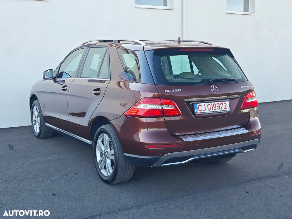Mercedes-Benz ML 250 BlueTEC 4MATIC 7G-TRONIC - 3