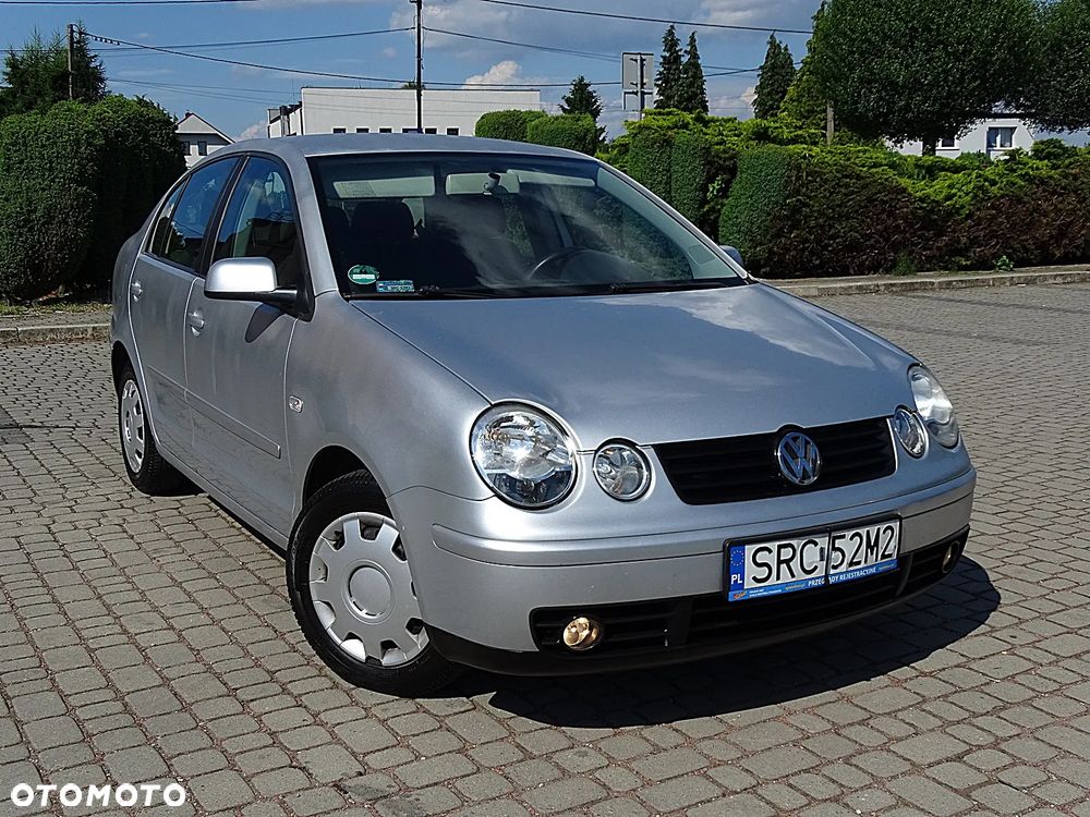 Volkswagen Polo 1.4 16V Comfortline - 10