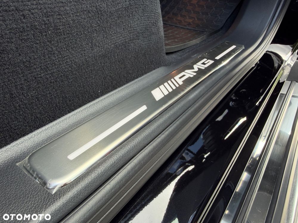 Mercedes-Benz Klasa G AMG 63 Stronger Than Time Edition - 31