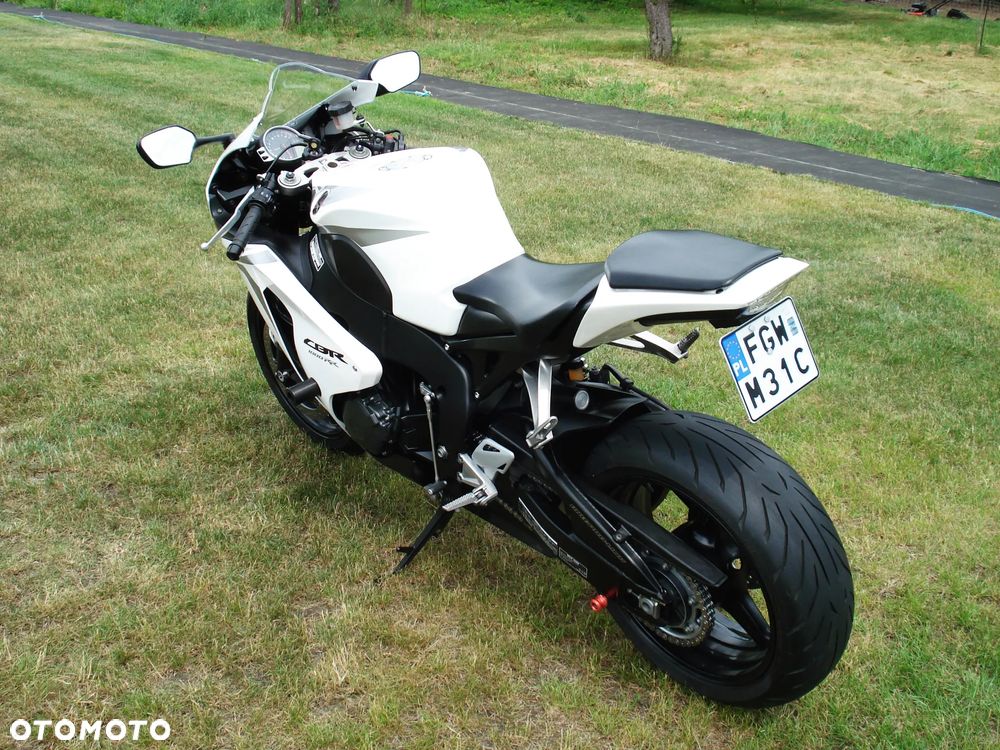 Honda CBR - 6