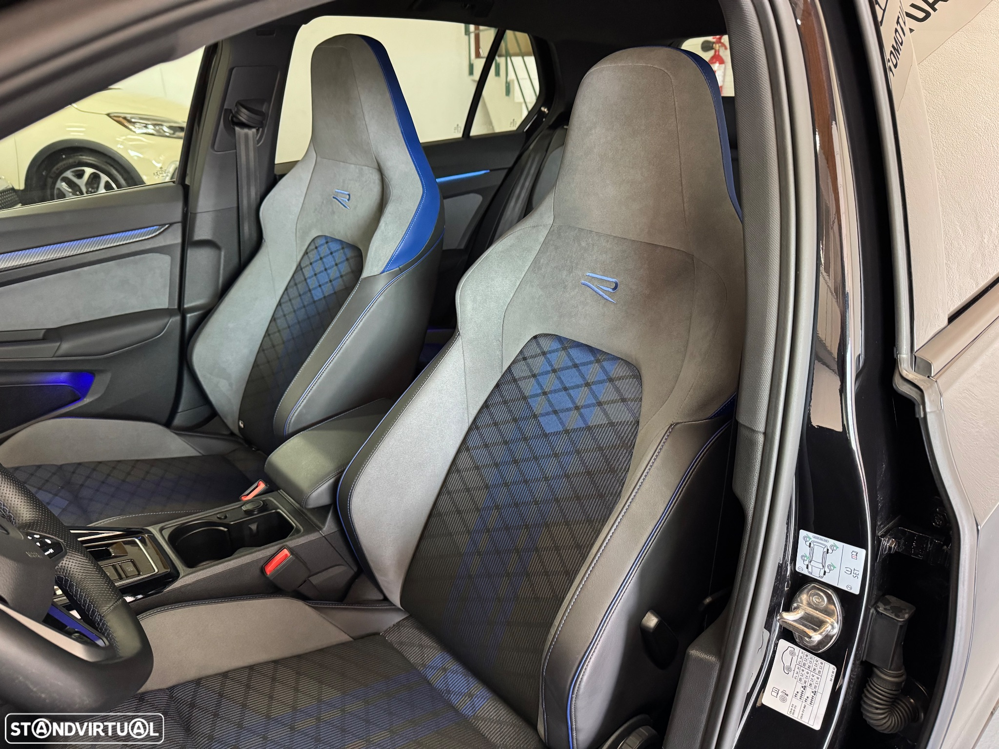 VW Golf 2.0 TSI R DSG - 15