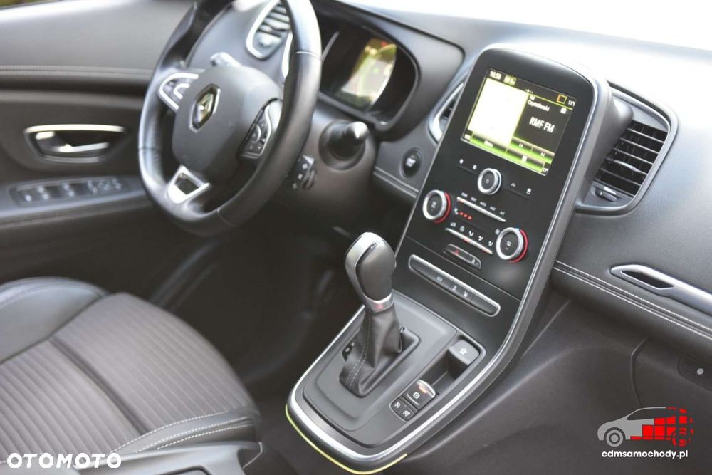Renault Scenic - 23