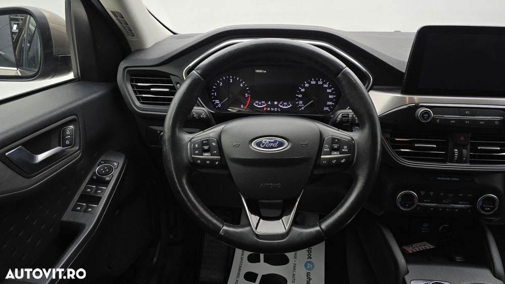 Ford Kuga - 15