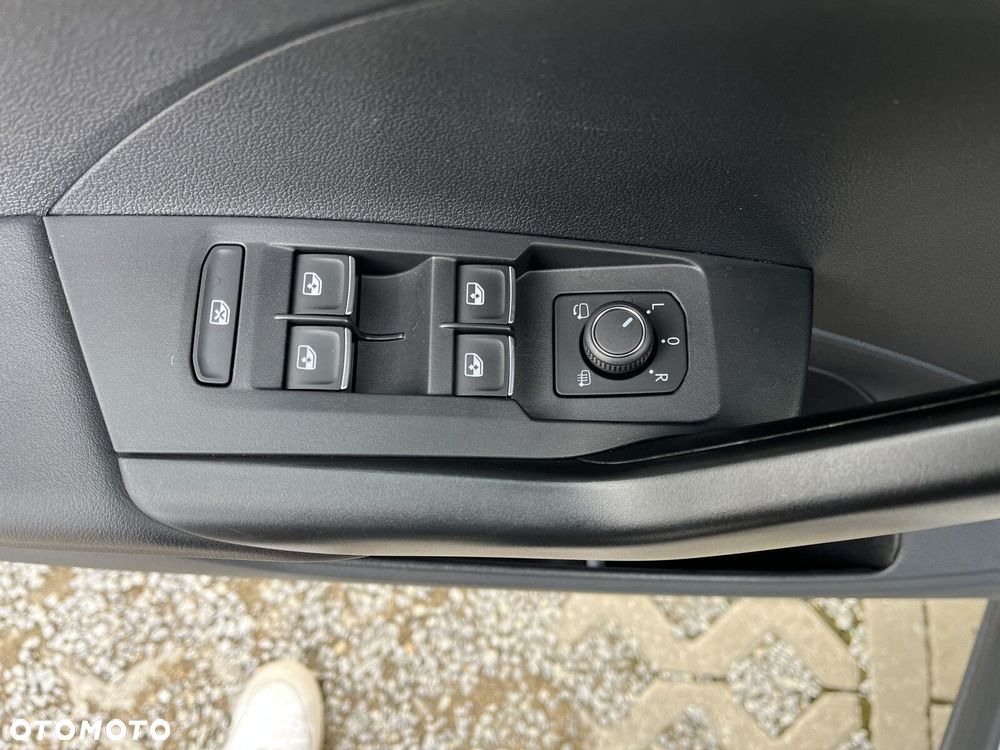 Volkswagen T-Cross 1.5 TSI ACT Style DSG - 21