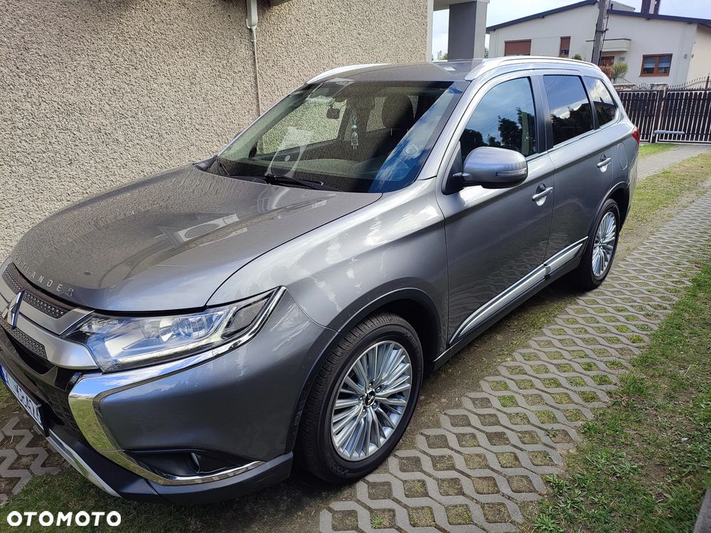 Mitsubishi Outlander 2.0 2WD CVT Active - 12