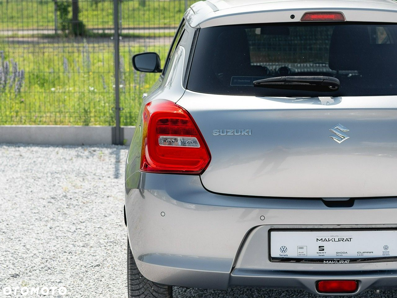 Suzuki Swift - 12