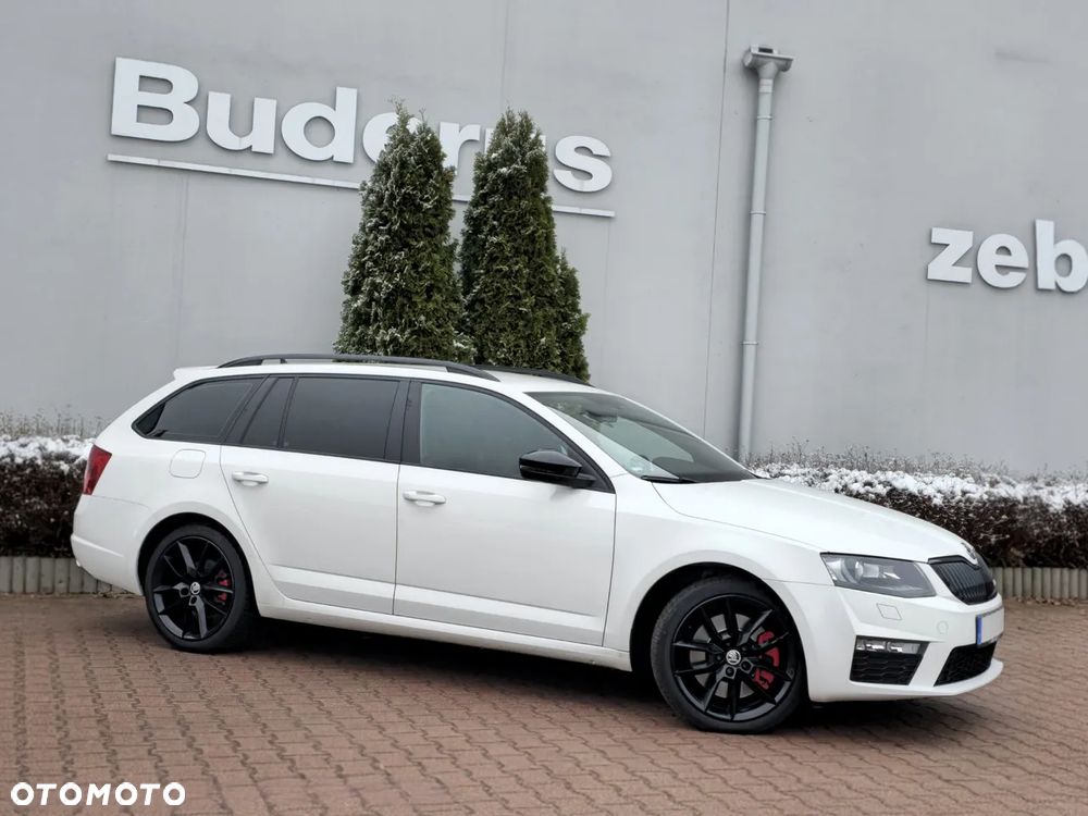 Skoda Octavia 2.0 TDI RS DSG - 4