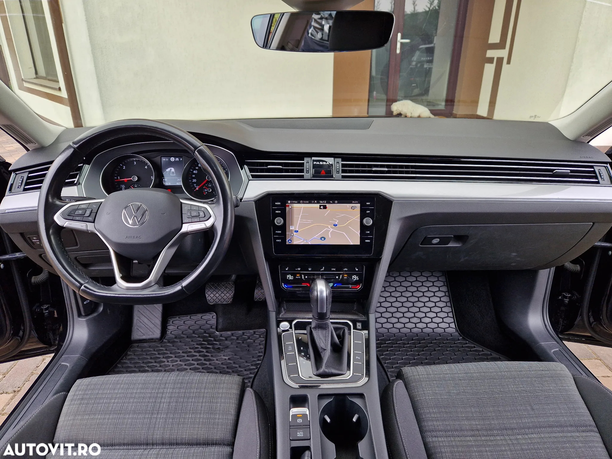 Volkswagen Passat 2.0 TDI DSG Comfortline - 5