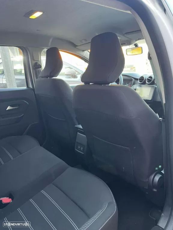 Dacia Duster 1.0 TCe Prestige - 19
