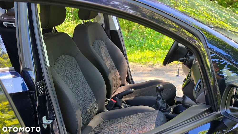 Opel Corsa 1.4 Enjoy - 11