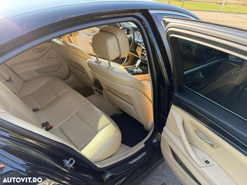 BMW Seria 5 520d Aut. - 15