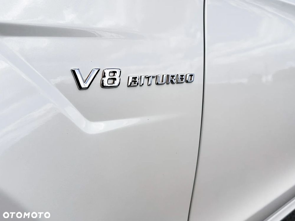 Mercedes-Benz CLS 63 AMG AMG SPEEDSHIFT MCT - 25