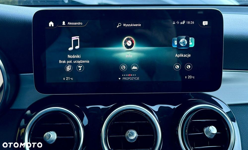 Mercedes-Benz GLC 300 d 4Matic 9G-TRONIC AMG Line - 24