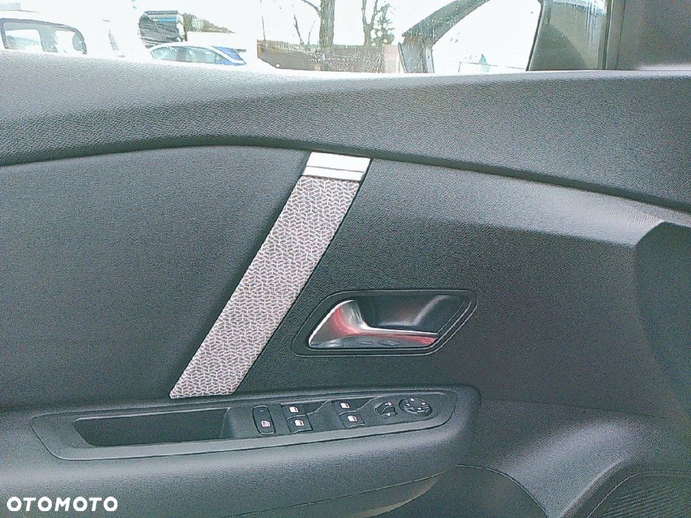 Citroën C4 1.2 PureTech Max S&S EAT8 - 12