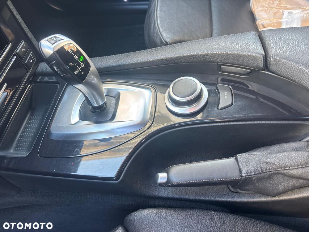 BMW Seria 5 - 11