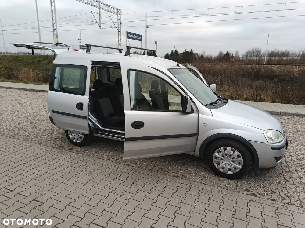 Opel Combo Tour - 13